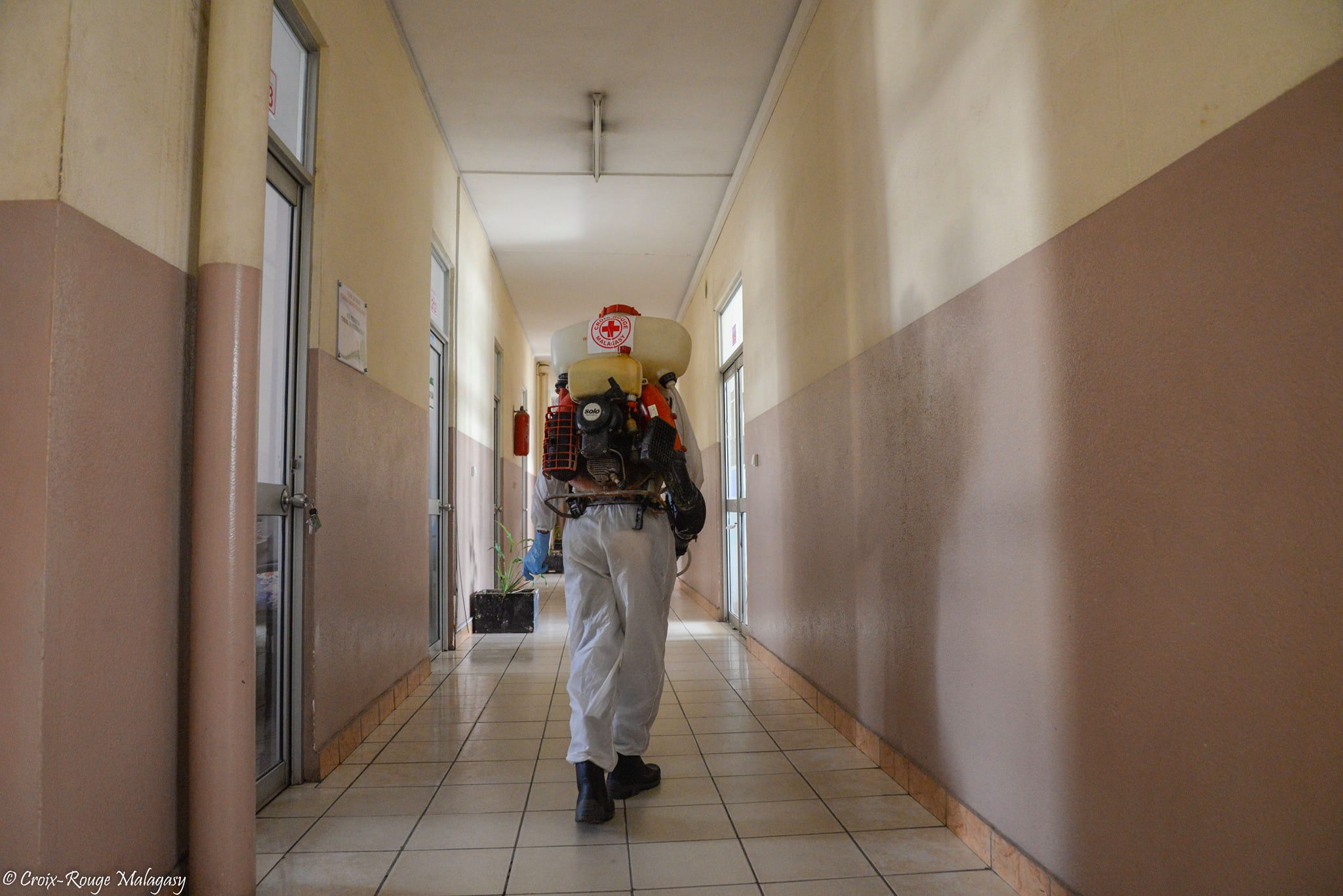 Désinfection du 𝐌𝐢𝐧𝐢𝐬𝐭𝐞̀𝐫𝐞𝐬 𝐝𝐞 𝐆𝐚𝐫𝐝𝐞𝐬 𝐝𝐞𝐬 𝐒𝐜𝐞𝐚𝐮𝐱 𝐞𝐭 𝐝𝐞 𝐥𝐚 𝐉𝐮𝐬𝐭𝐢𝐜𝐞